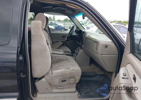 2000 Chevrolet Silverado 1500 Ls из США, поврежденный, VIN 2GCEC19T4Y1172760